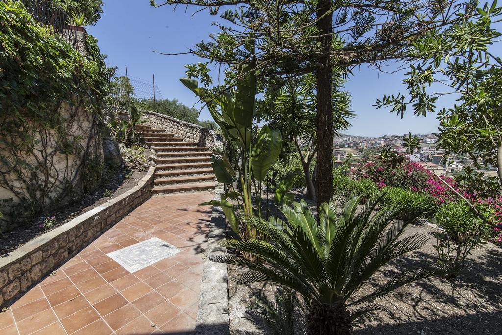 Country Sicily Home 파바라 외부 사진
