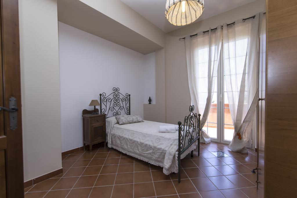 Country Sicily Home 파바라 외부 사진