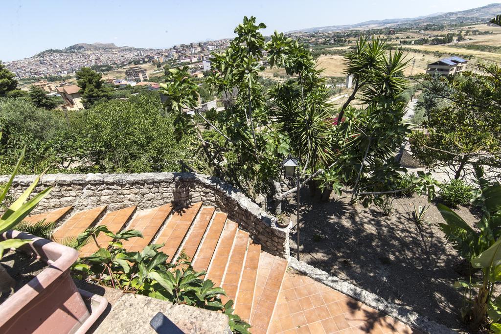 Country Sicily Home 파바라 외부 사진
