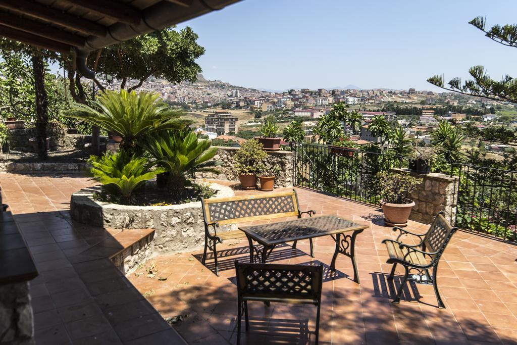Country Sicily Home 파바라 외부 사진