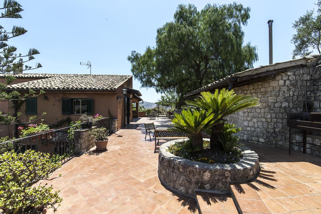 Country Sicily Home 파바라 외부 사진