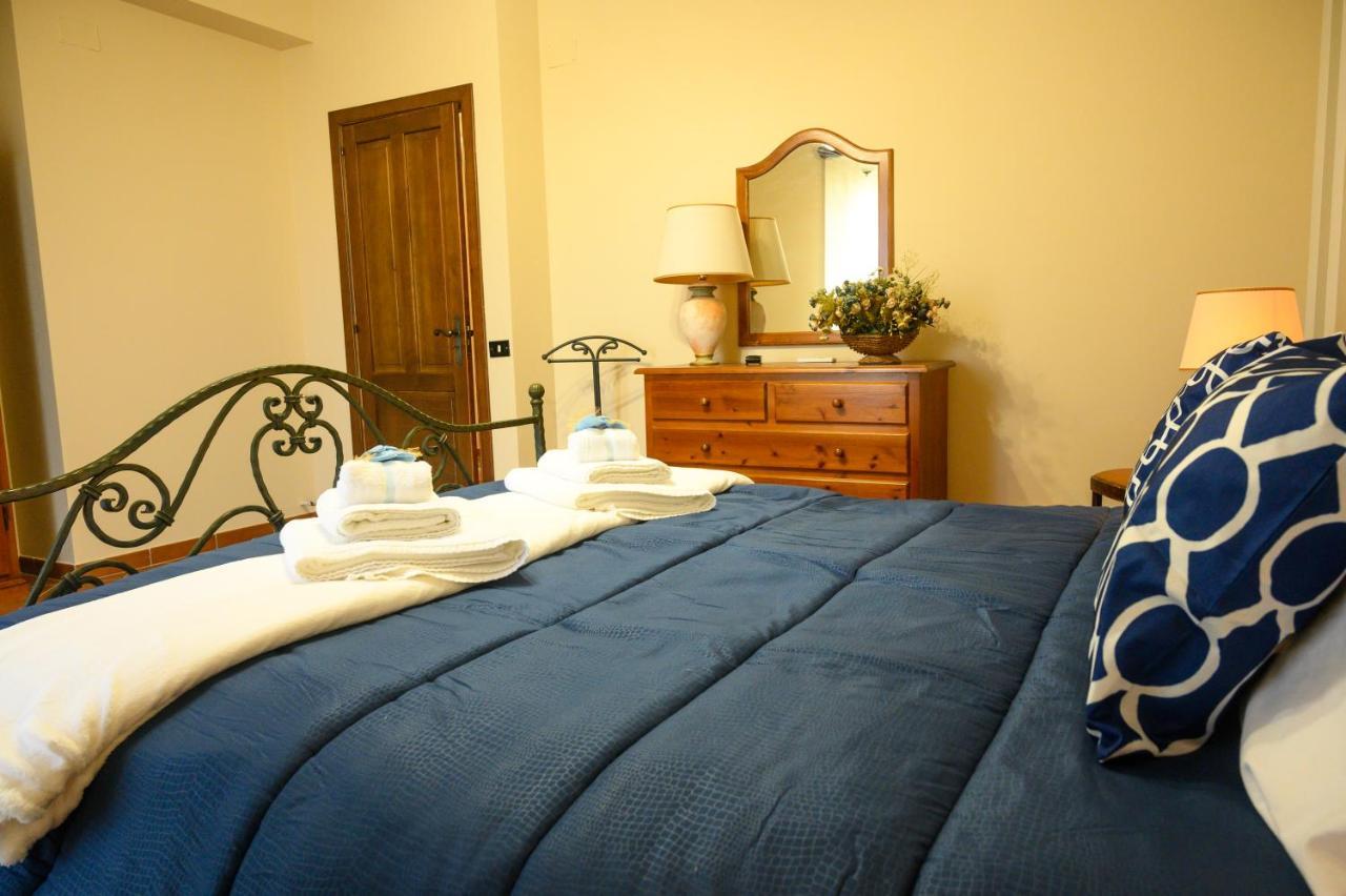 Country Sicily Home 파바라 외부 사진
